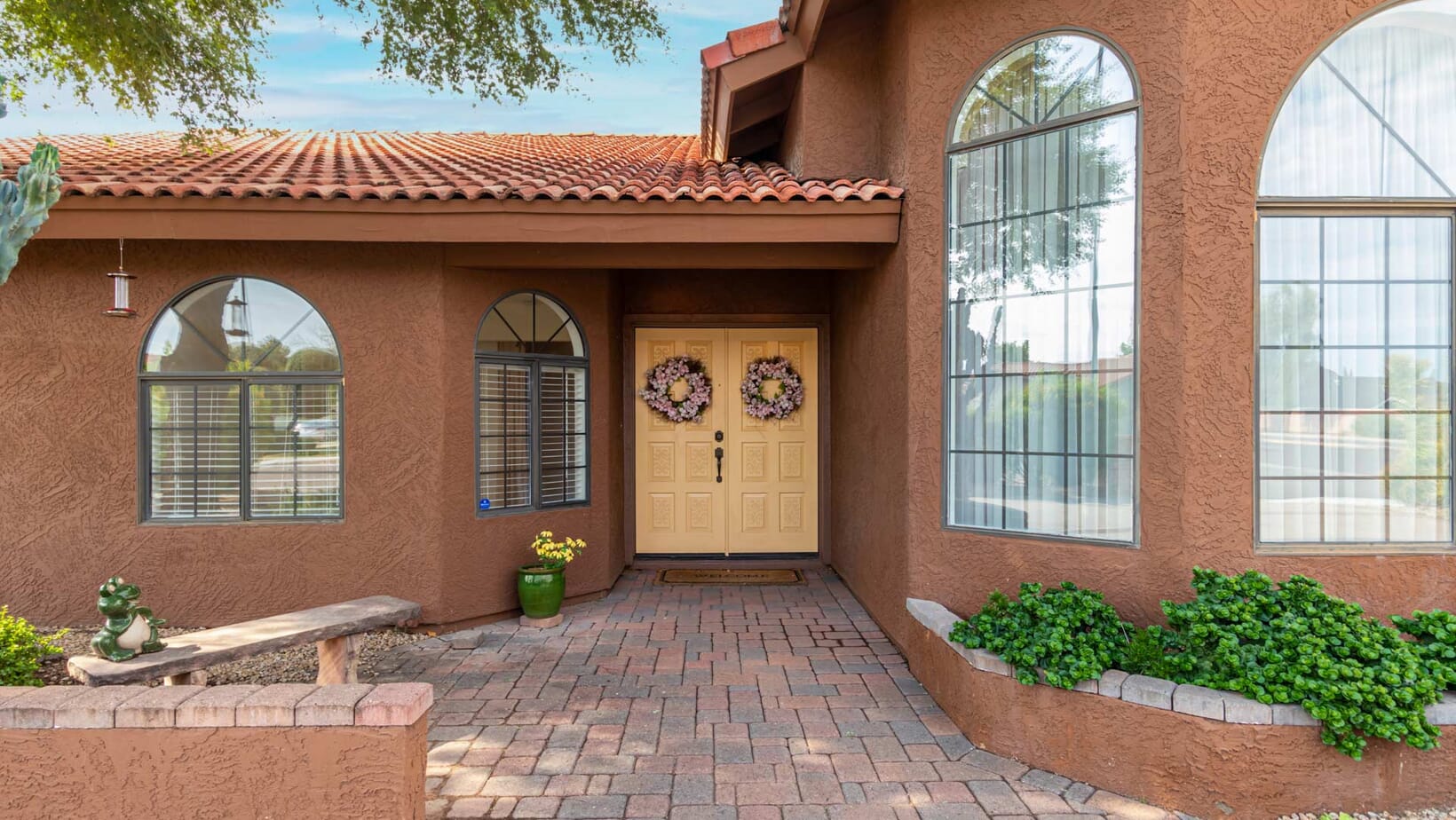 Luxury Real Estate Agency 4 sell your home